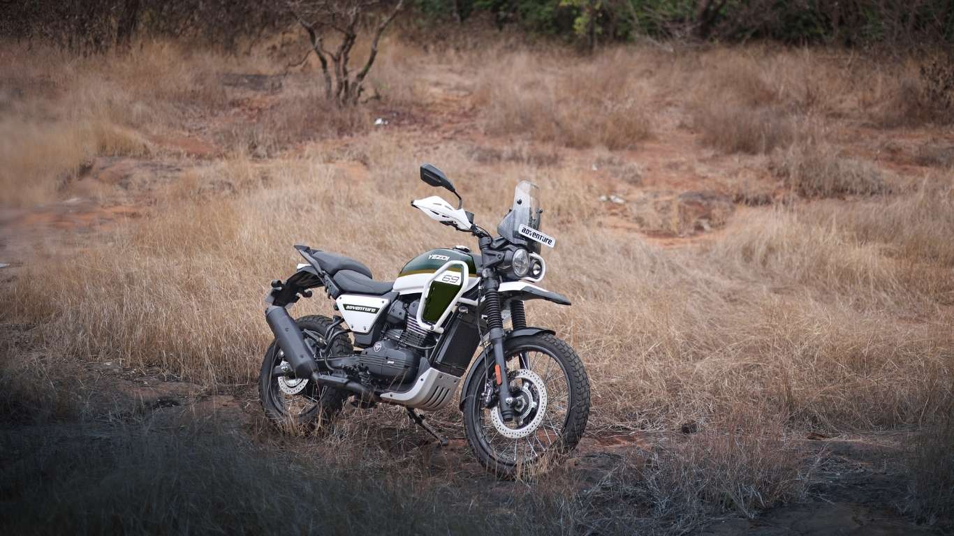 1749127487-2025 Yezdi Adv